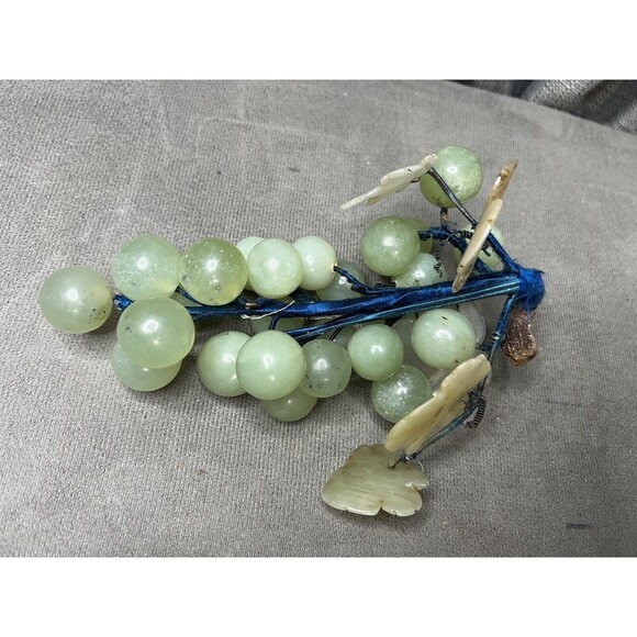 Vtg Italian Alabaster Large Marble Stone Light Green Grapes Cluster Stem Leaves - Picture 7 of 16